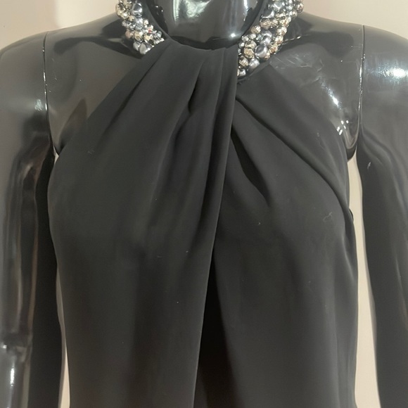 Carmen Marc Valvo
Beaded Halter-Neck Cocktail Dress Ladies Size 6 - Picture 3 of 10